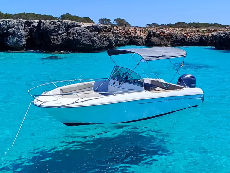 Hire a Jeanneau Cap Camarat 625 Cala en Bosch