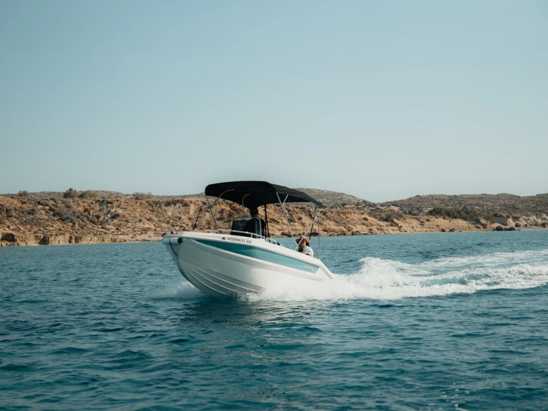 Motorboat hire in Órmos Makry-Gialoú - Nireus Azzara 49s