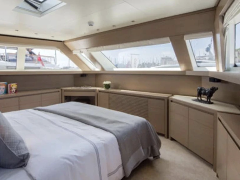 Yacht charter Saint-Tropez - San Lorenzo San Lorenzo 92 on SamBoat
