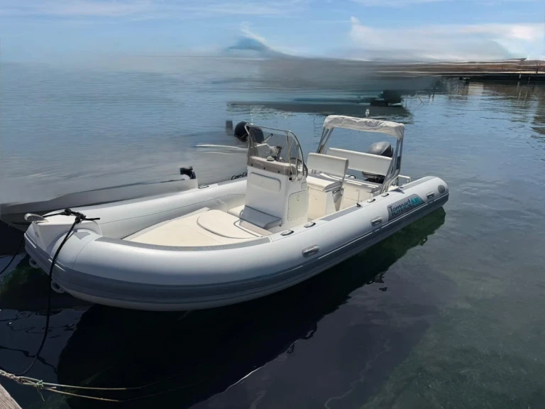 Yacht hire Port du Lavandou cheap Tempest 630