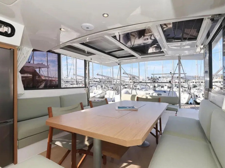 Yacht charter Le Marin - Bali Bali Catspace Voile on SamBoat