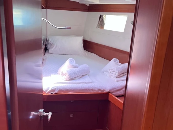 Hire Sailboat with or without skipper Bénéteau Skiathos