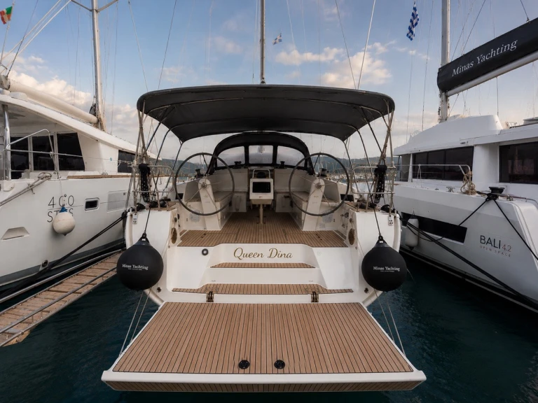 Hire Sailboat with or without skipper Bavaria Gouvia