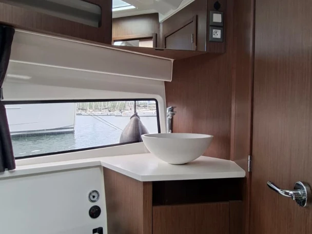 Hire Motorboat with or without skipper Bénéteau Punat