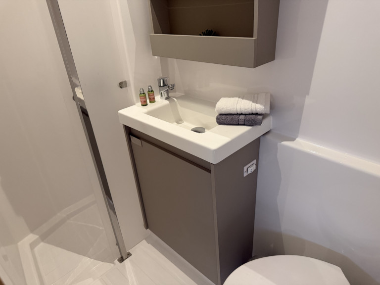 Catamaran hire in Seget Donji - Fountaine Pajot Aura 51