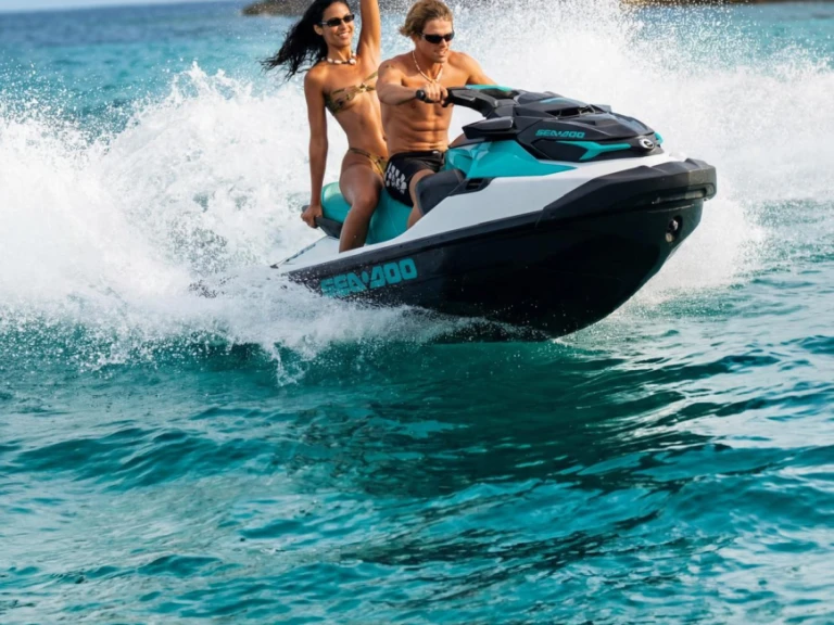 Yacht charter Sant Antoni de Portmany - Sea-Doo GTI 130 on SamBoat