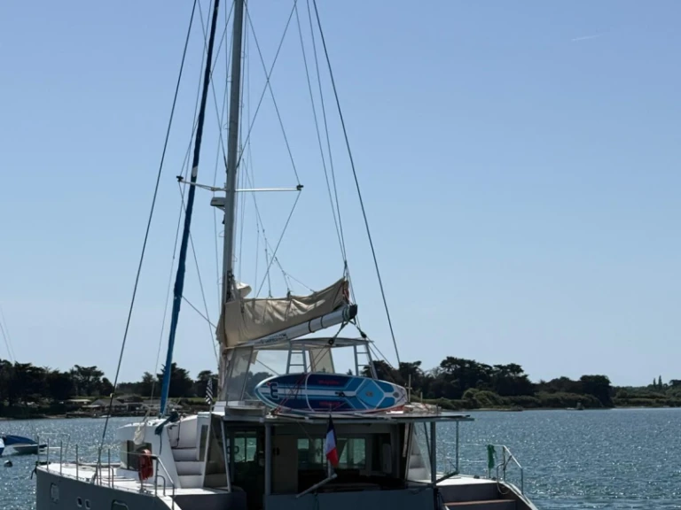 VISAGE 450 charter bareboat or skippered in  Le Marin