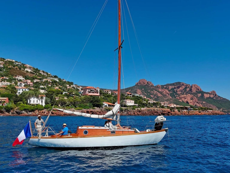 Yacht charter Saint-Raphaël - Chantier Durand  modèle Unique on SamBoat
