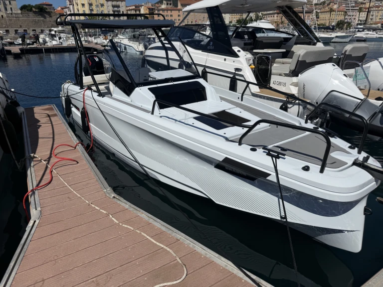Yacht charter Ajaccio - Brabus 300 SHADOWS on SamBoat