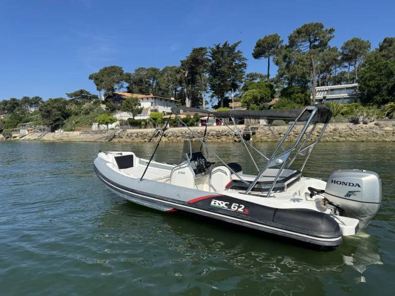Yacht hire Lège-Cap-Ferret cheap BSC 62 Sport