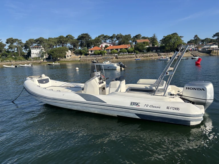 Hire RIB Bsc with a boat licence