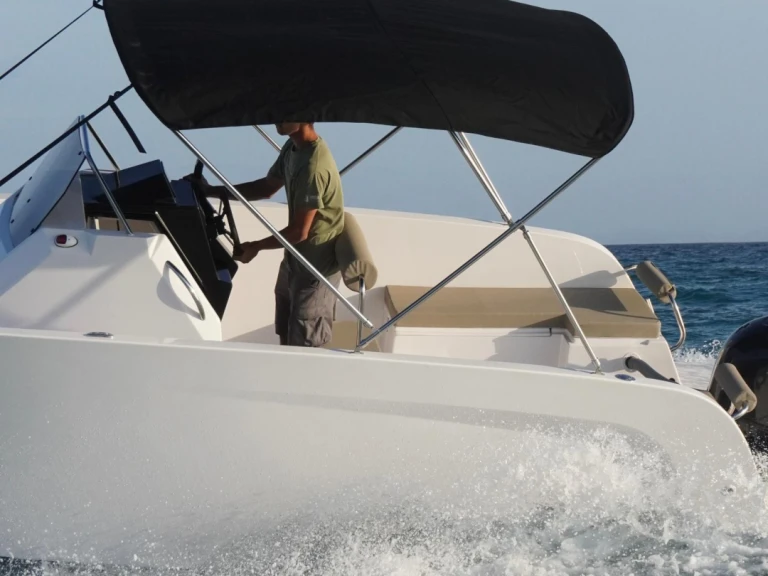 Charter a BOATS MAK 365 Cattleya X6 in Sa Ràpita on Samboat