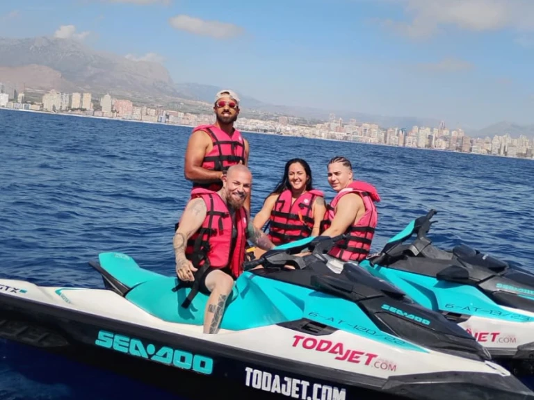 Jet ski to hire Villajoyosa at the best price