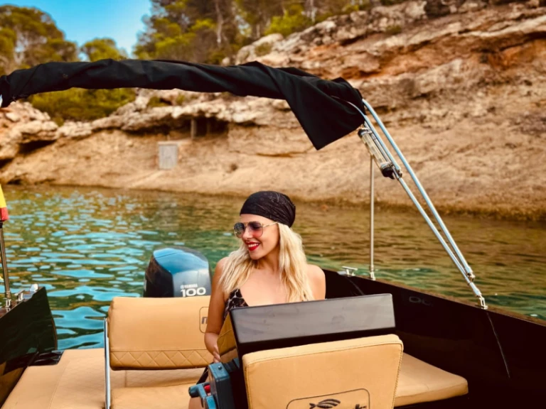 Yacht hire Sant Antoni de Portmany cheap 585