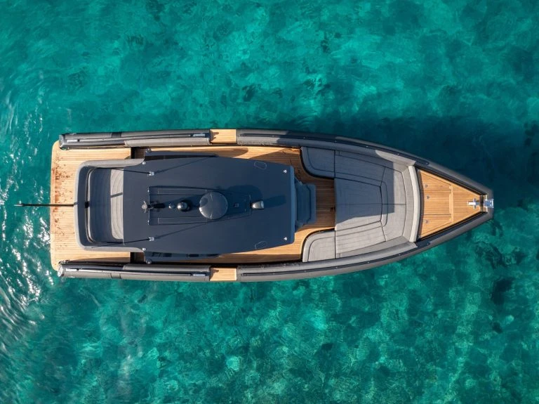 Hire RIB with or without skipper Novamarine Porto Rotondo