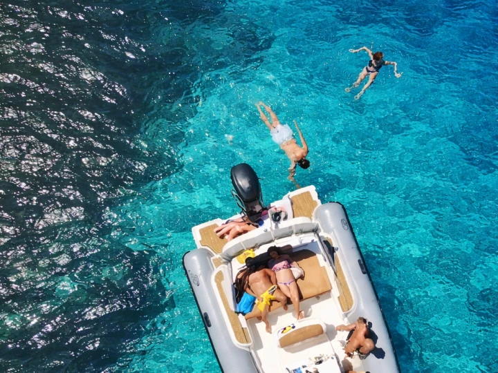 Charter a Colbac Shark 720  in Marsala on Samboat