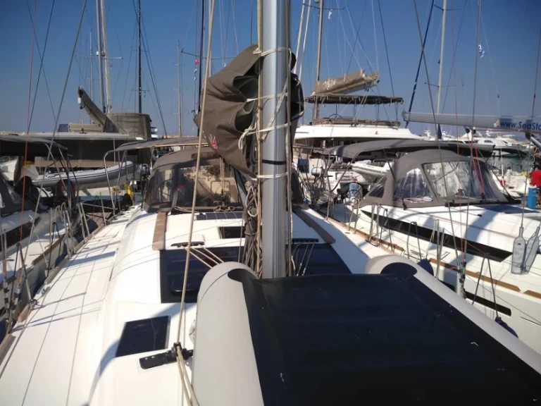 Hire a Dufour Dufour 460 Grand Large Sývota