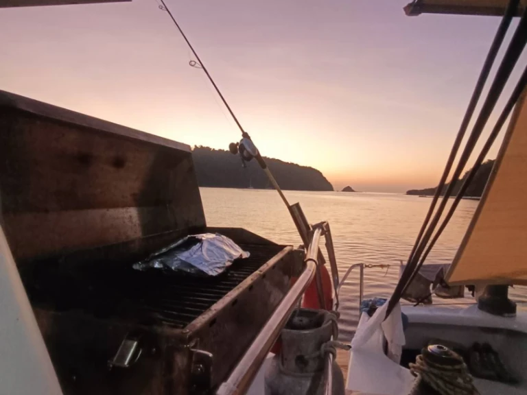 Yacht hire Trang cheap Catana 42
