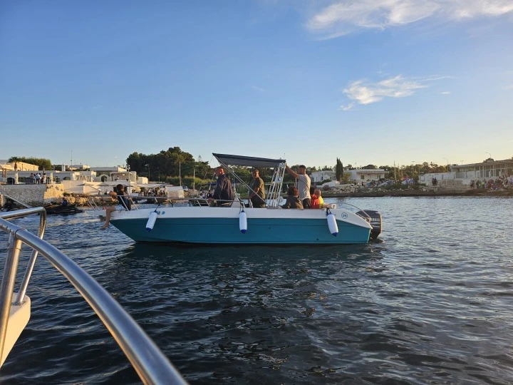 Hire a Marinello Eden 22 Polignano a Mare