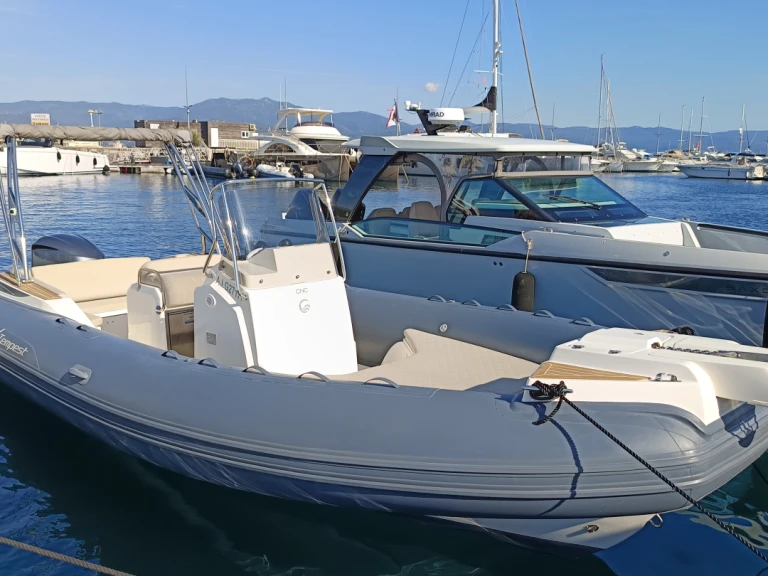 Yacht charter Ajaccio - Capelli Tempest 775 on SamBoat
