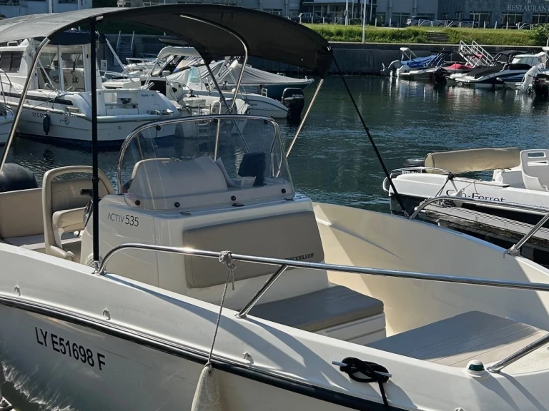 Charter a Quicksilver Activ 535 Open in Aix-les-Bains on Samboat