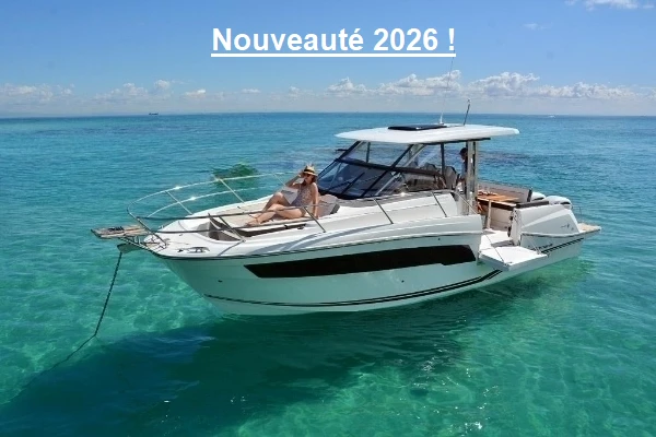 Motorboat hire in Cogolin - Jeanneau Cap Camarat 10.5 WA