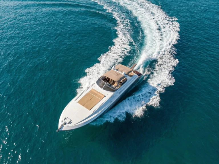 Motorboat to hire Porto Badino at the best price