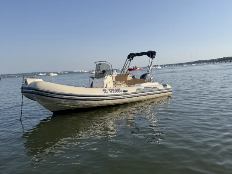 RIB to hire Lège-Cap-Ferret at the best price