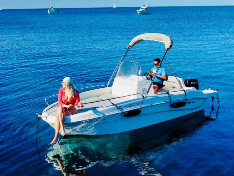 Motorboat to hire Sant Antoni de Portmany at the best price