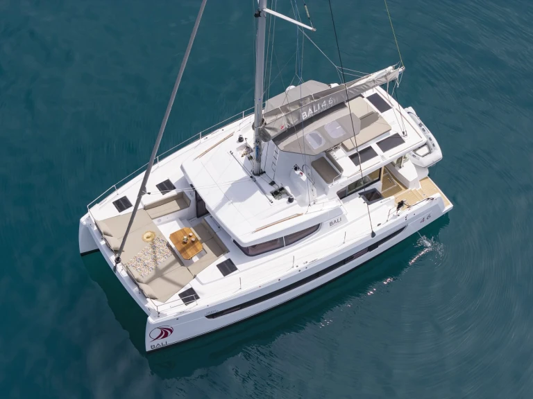 Hire Catamaran Bali with a boat licence