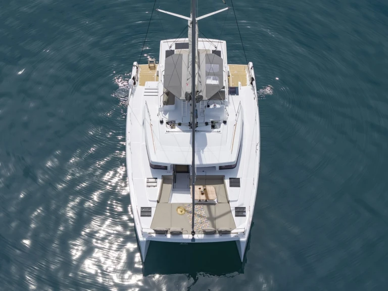 Catamaran to hire Kaštela at the best price