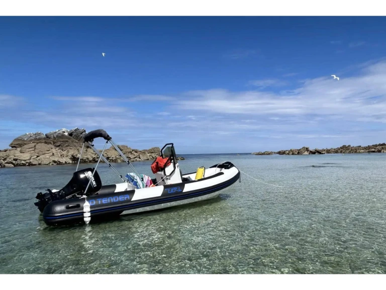 Yacht hire Saint-Quay-Portrieux cheap 3D TENDER - TR54