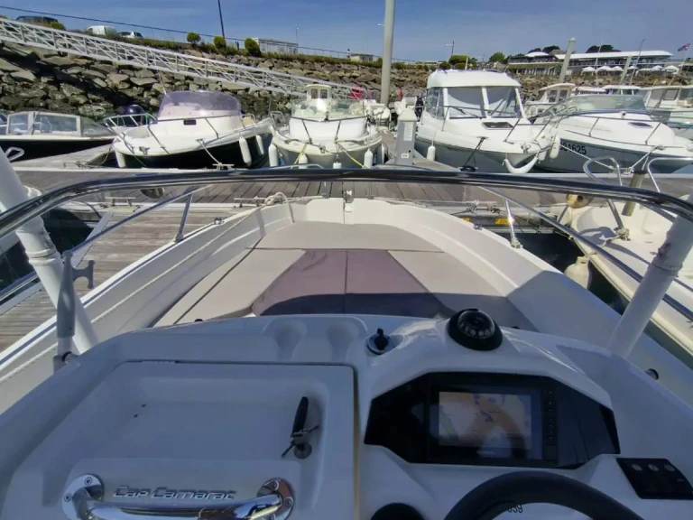 Hire Motorboat with or without skipper Jeanneau Saint-Quay-Portrieux