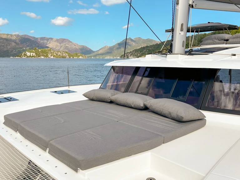 Hire a Fountaine Pajot Tanna 47 Marmaris