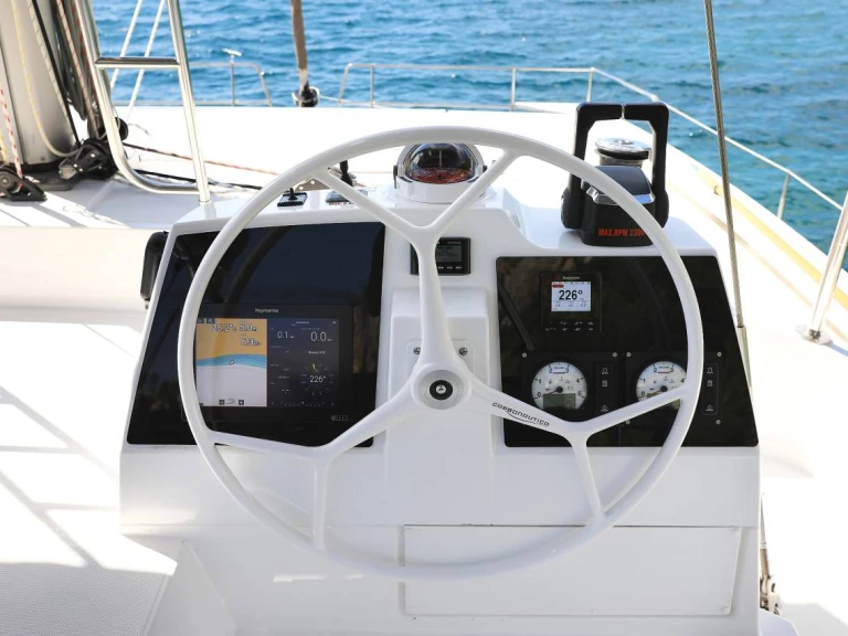 Charter a Bali Bali 4.8 in Marmaris on Samboat