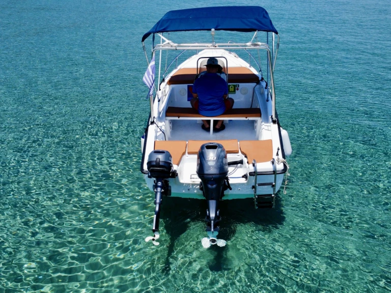 Motorboat hire in Zakynthos - Euro marine Aiolos 500