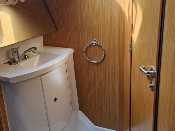 Yacht hire Spain cheap Sun Odyssey 39i Performance