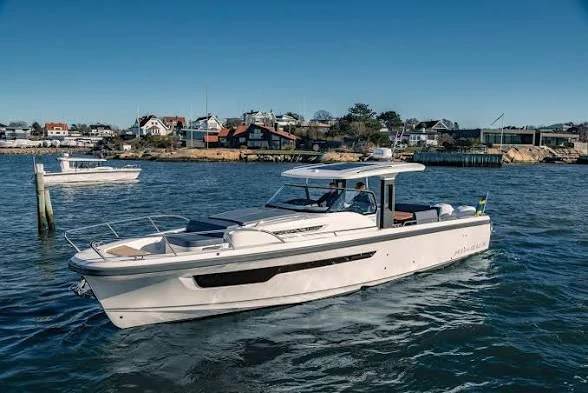 Nimbus T11 charter bareboat or skippered in  West Palm Beach