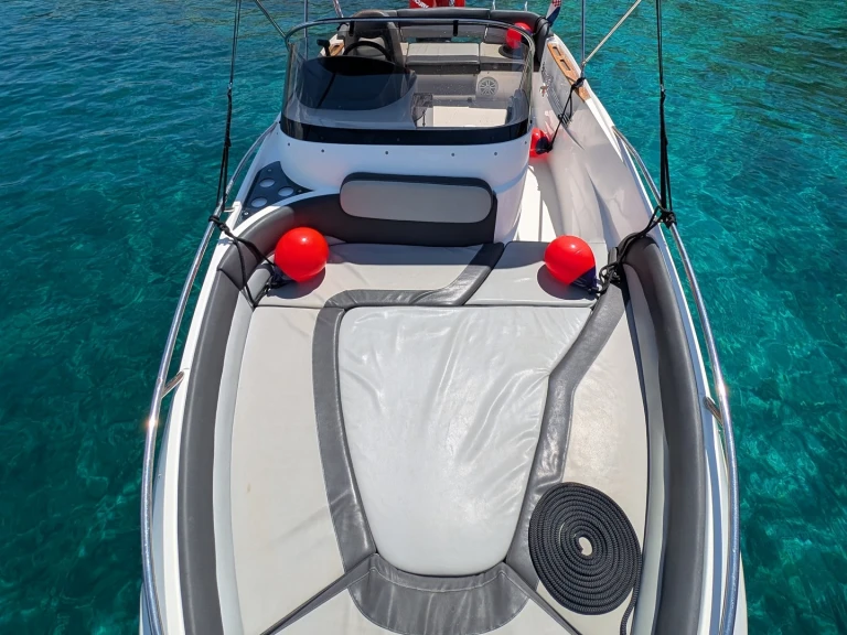 Yacht hire Novalja cheap 520 Open