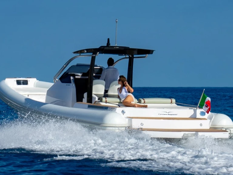 Hire a Magazzu MX 11 Coupé Poltu Quatu