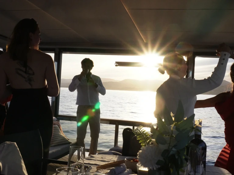 Hire a Jeanneau Sealoft 480 Golfe de Saint-Tropez