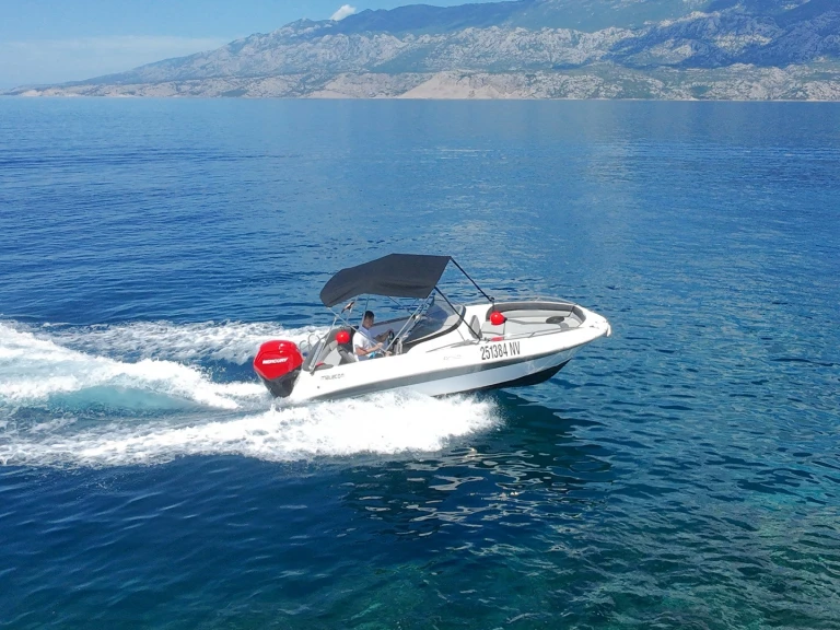 Hire a Galia 520 Open Novalja