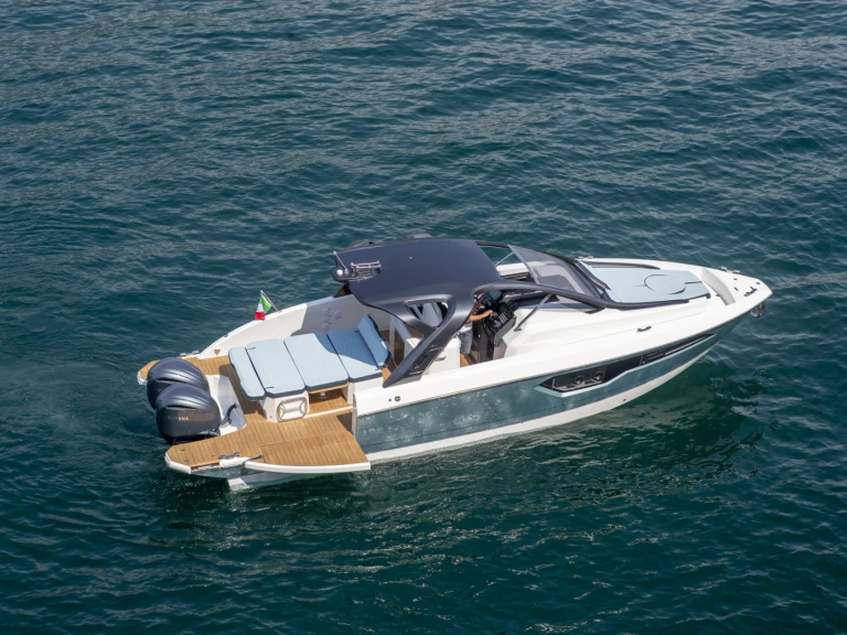 Hire Motorboat with or without skipper Airon Salerno