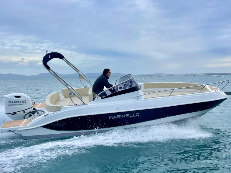 Yacht hire Port d'Alcudia cheap Eden 22