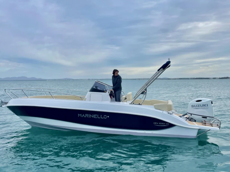 Motorboat hire in Port d'Alcudia - Marinello Eden 22