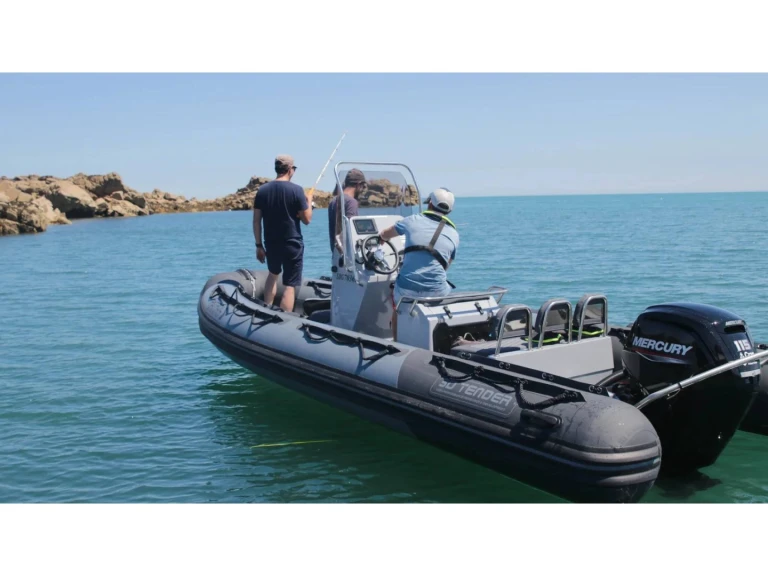 Charter a  3D TENDER - PATROL 6 in Saint-Quay-Portrieux on Samboat