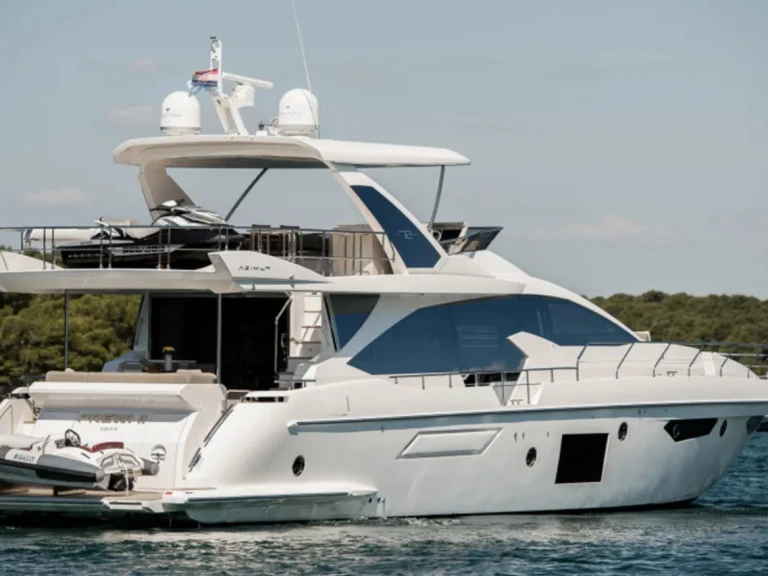 Luxury Yacht to hire Trogir at the best price
