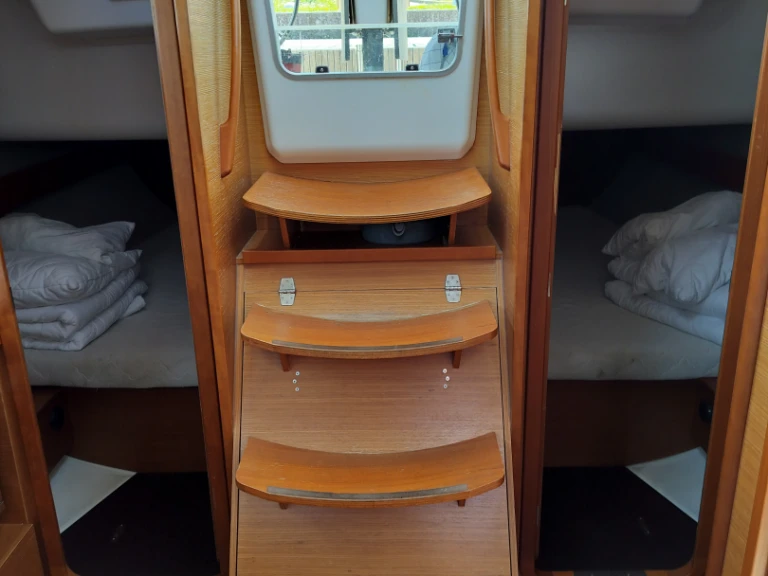 Charter a Dufour Dufour 382 Grand Large in Izola on Samboat
