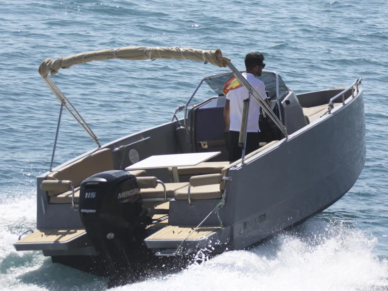 Motorboat to hire Altea at the best price