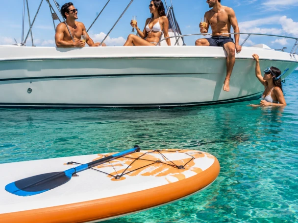 Hire Motorboat Selva with a boat licence